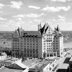 The MacDonald Hotel in Edmonton, Alberta in 1940